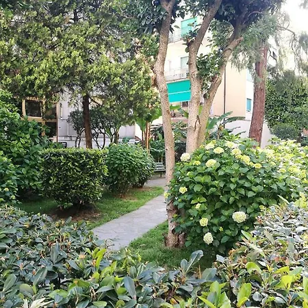 Apartment Costaguta *